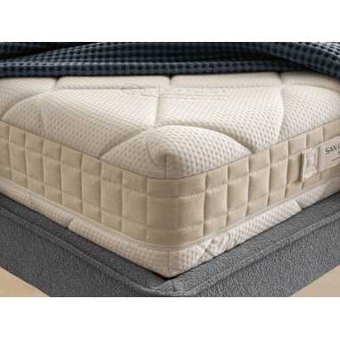 Matelas Memory First housse